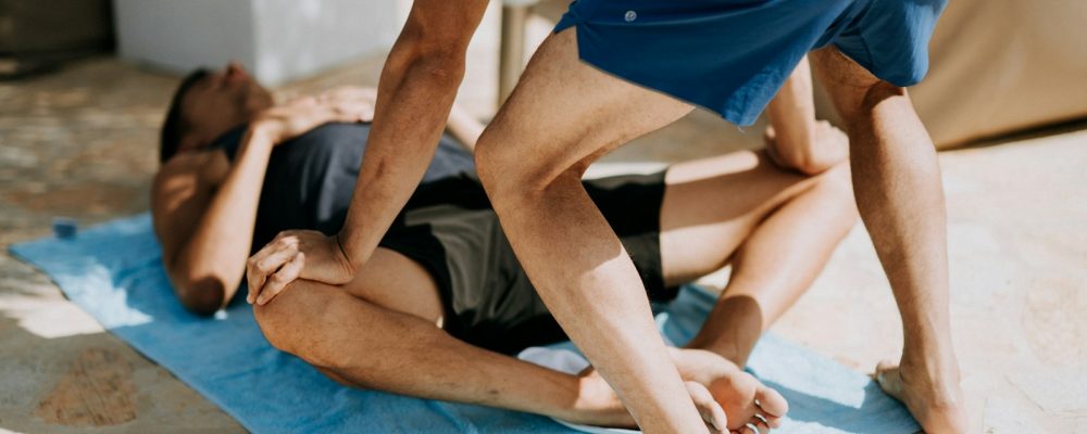 two men about to wrestling